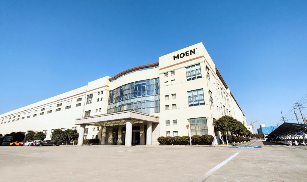 MOEN通过MP10叉车机器人及智能控制软件大幅提高生产率